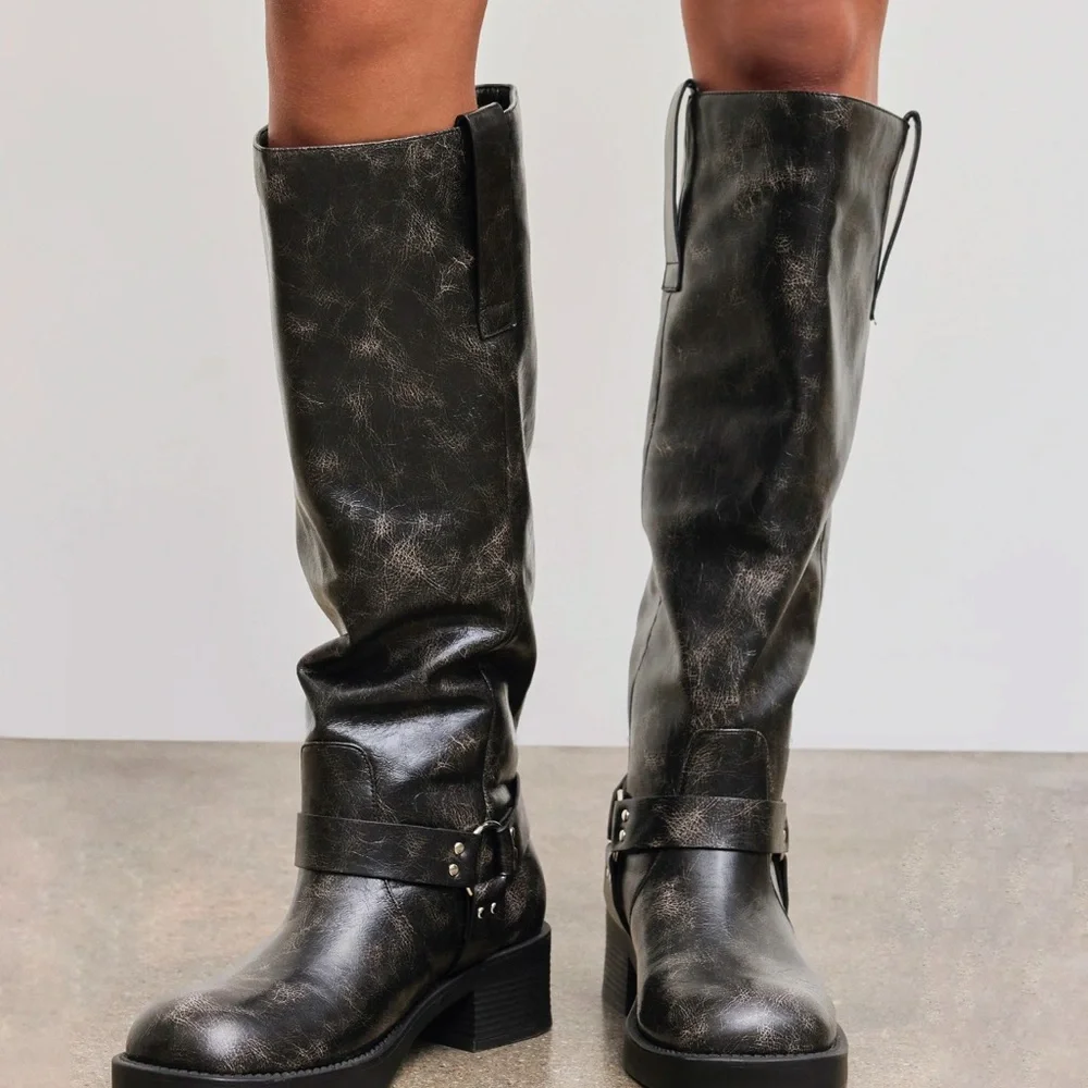 Cider Distressed Black Moto Boots - Picture 2 of 7